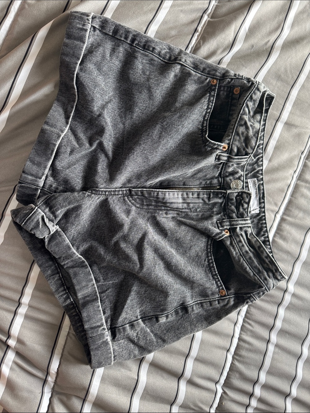 Garage High-Waist Women’s “mom” shorts